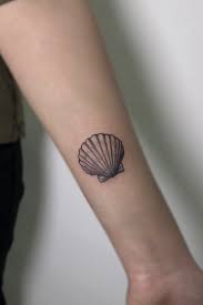 A tattoo is just a fashion accessory that girls really like to flaunt. Shell Tattoo