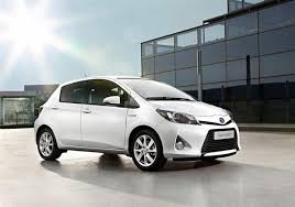 Voitures Hybrides Et Electriques Explosion Des Ventes En 2013 Voiture Hybride Voiture Vehicule Hybride