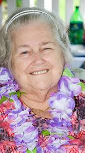 Pray for my family Queens. I lost my aunt