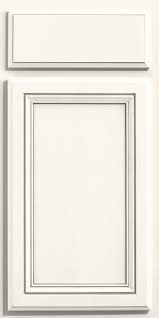 Merillat Classic Glen Arbor Door Style In Cotton Paint With Tuscan Glaze On Maple Wood Merillat Kitchen Cabinets Classic Cabinets Glen Arbor