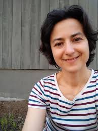 What are some ways to build confidence as a yoga teacher?