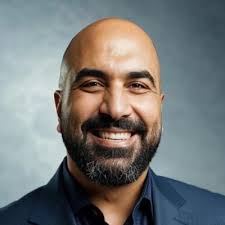 Tips to Develop Effective Leadership Skills as a New Manager