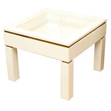 Choose from contactless same day delivery, drive up and more. White Lacquered Casa Bella Lighted Object Display Table For Sale At 1stdibs