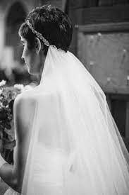 This Is The Real Bridezilla How You Tame Her Short Hair Bride Wedding Veils Short Short Wedding Hair
