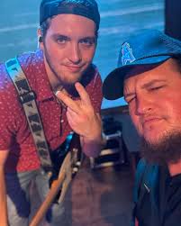 Lee Huffer (@notorious_l.e.e.13) • Instagram ඡායාරූප සහ වීඩියෝ