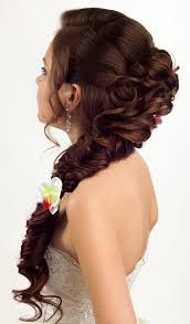 Best Indian Wedding Hairstyles For Christian Brides Our Top 11 Indian Wedding Hairstyles Wedding Hairstyles Hair Styles