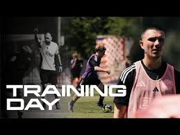 Ajax Showtime - News update