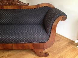 Biedermeier furniture is an excellent investment in antique furnishings. Biedermeier Sofa Restauriertes Schones Einzelstuck In Nussbaum Klavierhaus Kopenick