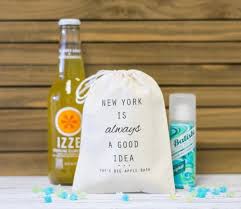 Ahh.nothing like a good ol' party in the big apple! 50 Best New York Themed Wedding Ideas Emmaline Bride