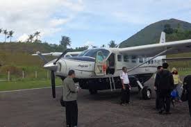 Cari lowongan kerja baru di wamena 2021 : Susi Air Lagi Cari Management Trainee Berminat