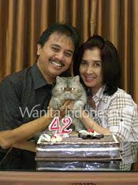Dalam ig story itu, juga dituliskan bahwa roy suryo kabur ke dalam salah satu stasiun televisi tanpa meminta maaf. Special Boy Itu Bernama Roy Suryo Romantis Nan Protektif