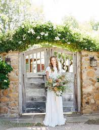 An Intimate Vow Renewal With Rustic Details Green Wedding Shoes Beautiful Wedding Dresses Wedding Indigo Wedding