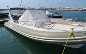 Italia si riserva il diritto di modificarle senza preavviso. Buy Boat Cantieri Capelli Tempest 550 2009 Bulgaria Burgas 590 Engine Hours 6963 Itboat
