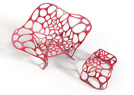Build the straps with operations such as extrude, bridge and loop cut. Organic Shape Modeling For Engineers