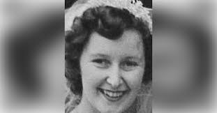 Elsie Moore's Instagram, Twitter & Facebook