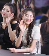 Itzy| pack png | mac. Itzy Were Elegant Goddesses At A Recent Event And Here S 25 Photos To Prove It Kissasian