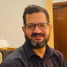 My #ManCrushMonday this week and always is Jorge Pineda. Jorge is my best  friend, the love of my life who has expanded my family with his 5 sisters  and brothers, 13 nieces