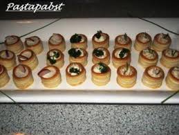 Mit Schinkencreme Gefullte Mini Blatterteig Pasteten Rezept Rezept Pastete Rezept Pastete Teig