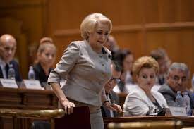 Scandal la dezbaterea moţiunii de cenzură depusă împotriva guvernului dăncilă. Ce Este O MoÈiune De CenzurÄ Èi Care Sunt CondiÈiile Pentru A Trece