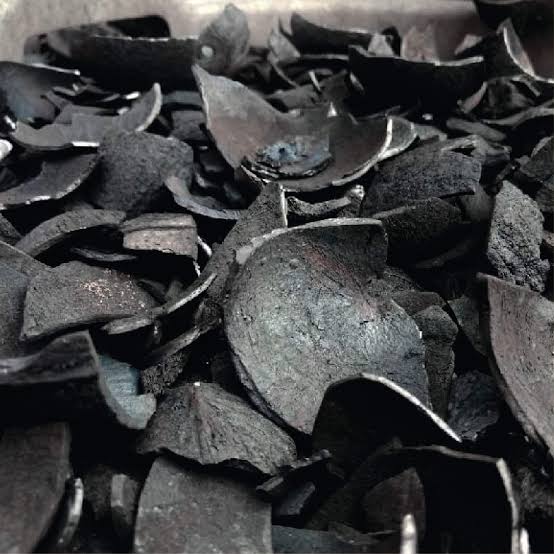 Coconut Shell / Charcoal