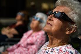 Eric Romberg's Instagram, Twitter & Facebook