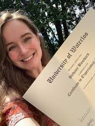 Alicia Flatt's Instagram, Twitter & Facebook