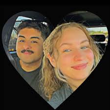 TO ALL THE SILENT MEMBERS OF THIS GROUP ss TODAY IS YOUR DAY JUST SAY H SO  WE KNOW YOU'RE STILL ALIVE