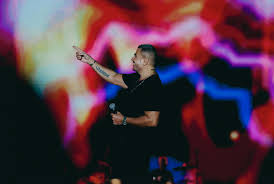 Image result for tbn:ThJbLJ9iWaHS_M::www.amrdiab.net/wallpapers/AmrDiab_Net_Kammel%2520(6).jpg