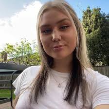 Lauren Everett (maralvina6)