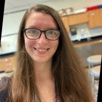 Heather Shumate's Instagram, Twitter & Facebook