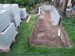 Bau Filtergraben Der Treffpunkt Fur Schwimmteich Und Naturpool Freunde Schwimmteich Naturschwimmbecken Schwimmteich Anlegen