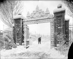 The Entrance To Scripps Park The Corner Of Grand River And Trumbull Historic Neighborhoods Great Lakes Detroit News