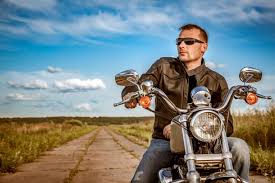 50% de réduction sur votre votre adhésion ! Consultez Les Adresses Et Les Contacts De La Mutuelle Des Motards
