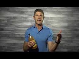 Apple cider vinegar has so many benefits for us but it can be a little hard to get down. Almost Anyone Can Benefit From Consuming Apple Cider Vinegar These Are 4 Ways To Us Apple Cider Vinegar Drink Apple Cider Vinegar Remedies Apple Cider Vinegar