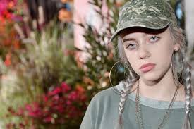 Vogue singapore is the undisputed fashion authority that empowers and inspires through elevated imagery and intelligent stories to drive change for good. Ø·Ø±ÙŠÙ‚ Ø¨ÙŠÙ„ÙŠ Ø¥ÙŠÙ„ÙŠØ´ ÙÙŠ ØµÙ†Ø¹ Ø§Ù„ØªØ§Ø±ÙŠØ® Ø¥Ù„Ù‰ Ø§Ù„Ù†Ø¬ÙˆÙ…ÙŠØ© Ù…Ù† Soundcloud Ø¥Ù„Ù‰ Grammys Ù‚ØµØµ