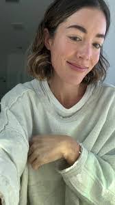 Stacy Langdon's Instagram, Twitter & Facebook