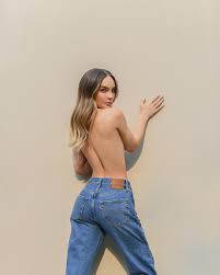 belinda : rFamousLatinas