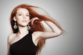 Dann packen sie es an und wagen den schritt zum hellen haar! Blondierte Haare Rot Tonen So Klappt S