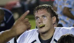 Lucas switches to Oregon State; 12 other football players sign