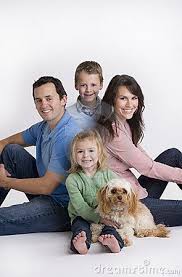 Pin By Laura Stewart On Family And Kids Photography Photography Poses Family Family Portrait Poses Family Photo Pose