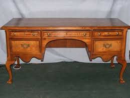Craigslist 50 Queen Anne Claw Foot Writing Computer Desk Antique Desk Desk Clawfoot