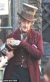Hugh Laurie And Peter Capaldi Film For David Copperfield Drama In Hull Daily Mail Online