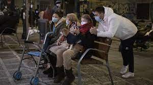 Encuentra el mejor experto en temblor esencial de granada de dkv muface según top doctors. Terremotos En Granada Temblores De Panico En La Noche Que Desaparecio El Toque De Queda
