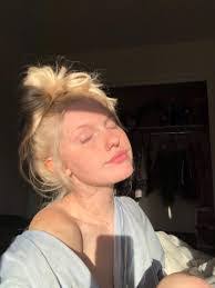 Haley Peckham's Instagram, Twitter & Facebook