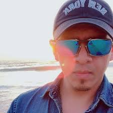 Parque de El Ejido. Bomba de Gasolina Esso del Sr. Mario Ferri, frente a la  gasolinera se podía alquilar bicicletas. Cuéntanos cuanto costaba el  alquiler de una bici y que marcas no