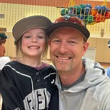 AndrewLHammond (@AndrewLHammond)