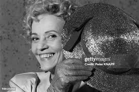 426 Peter Knapp Photos & High Res Pictures