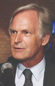 Franz-Peter Falke als Präsident des Markenverbandes wiedergewählt