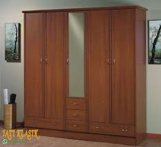 Model lemari pakaian gantung pintu geser. 24 Lemari Pakaian Mewah Ideas Furniture Wardrobe Furniture Cupboard Design