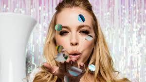 Sephora.com has been visited by 100k+ users in the past month Brautkleider 2020 Entdecke Die Trends Der Kussdiebraut Brautmode